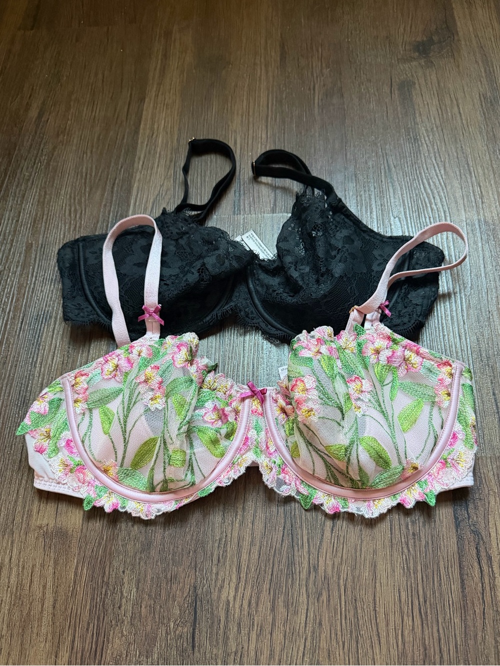Victoria's Secret Pink Floral Embroidered Bra Set with Black Lace Bra